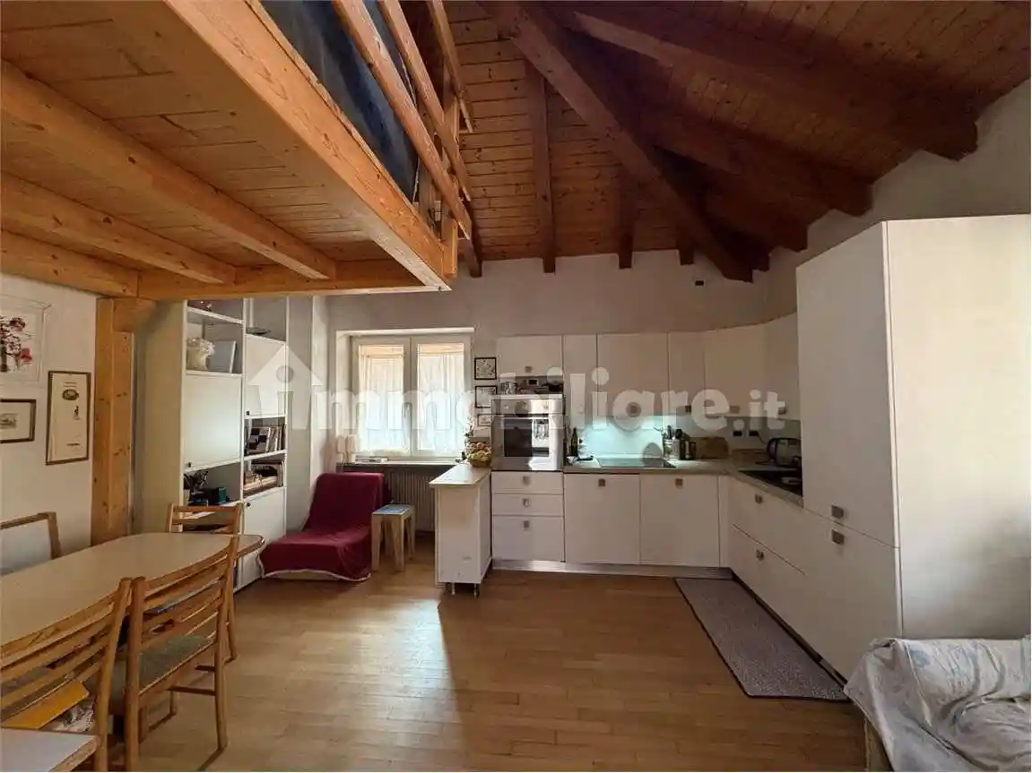 Casa indipendente in vendita a Trento