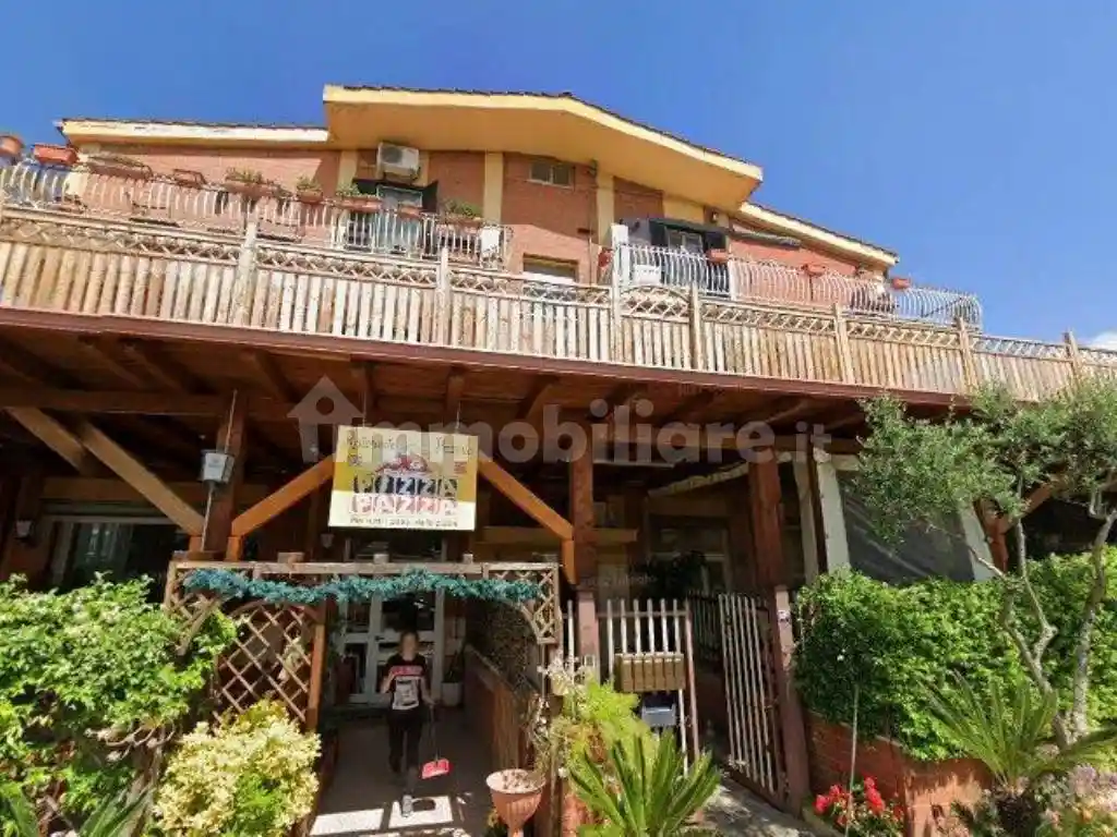 Appartamento in vendita a Guidonia Montecelio