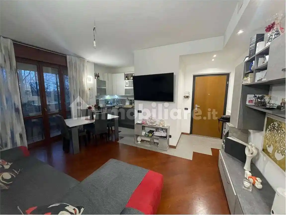 Appartamento in vendita a Opera