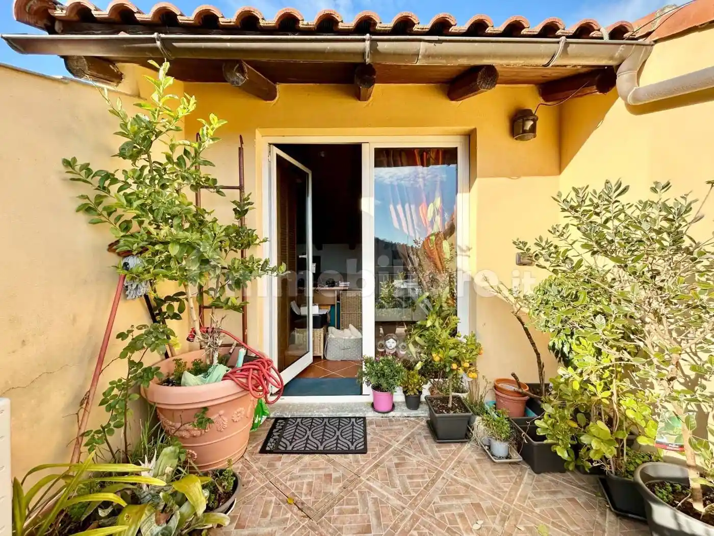 Casa indipendente in vendita a Varazze