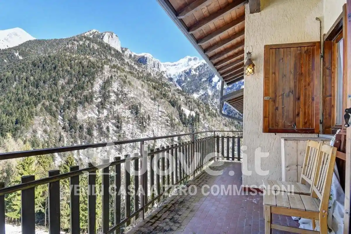 Appartamento in vendita a Mezzoldo