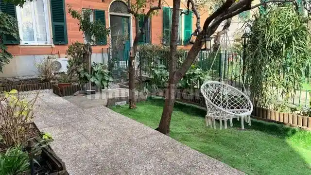 Appartamento in vendita a Genova
