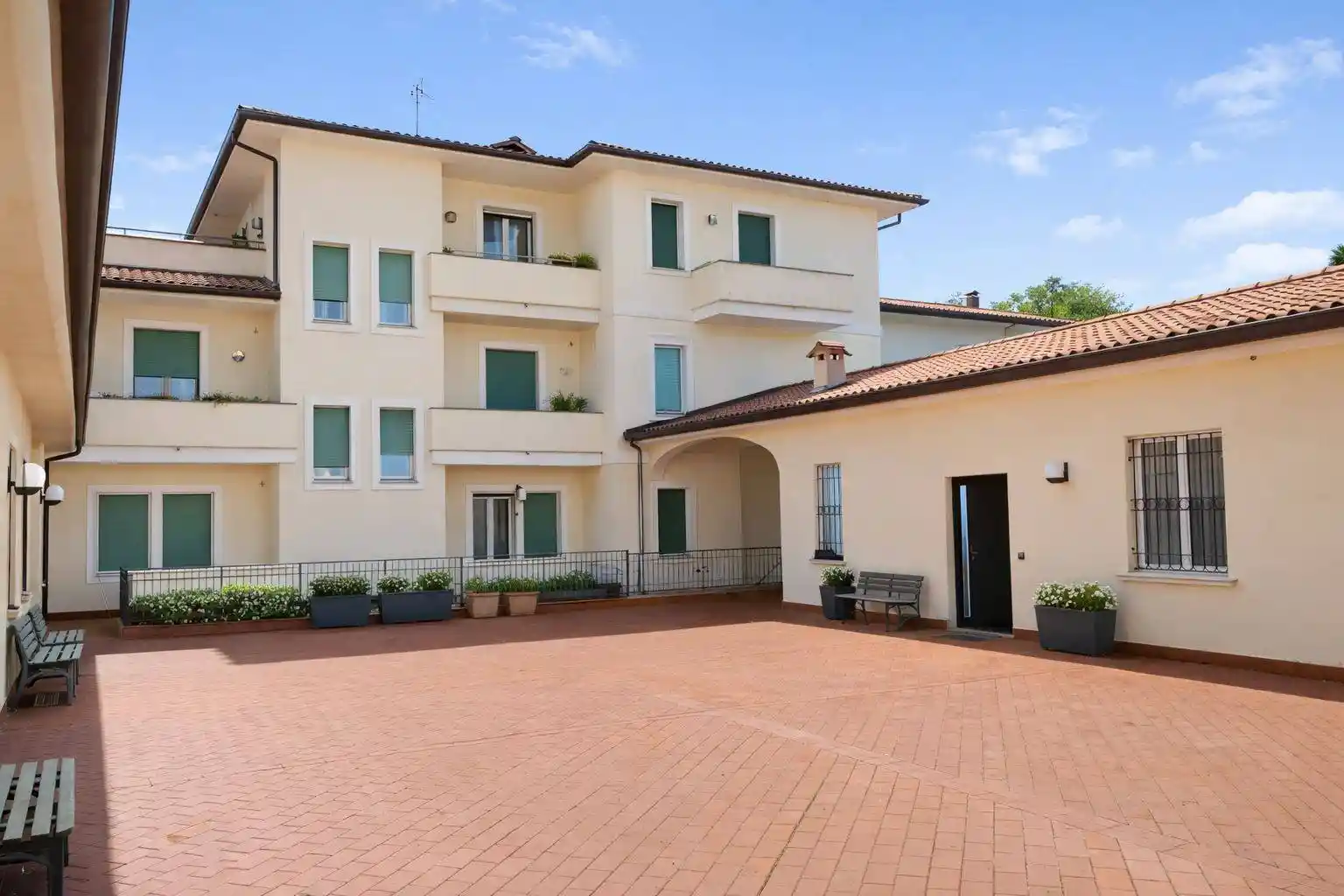 Appartamento in vendita a Leno