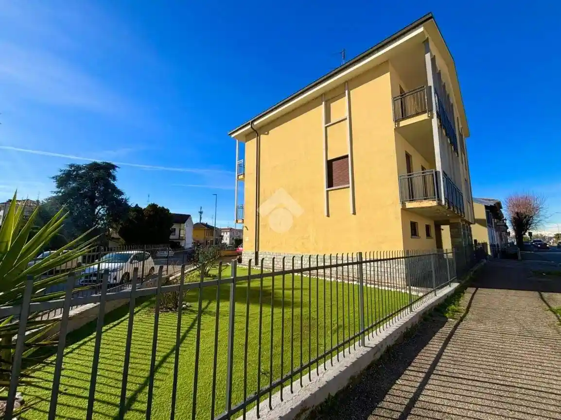 Villa in vendita a Novara