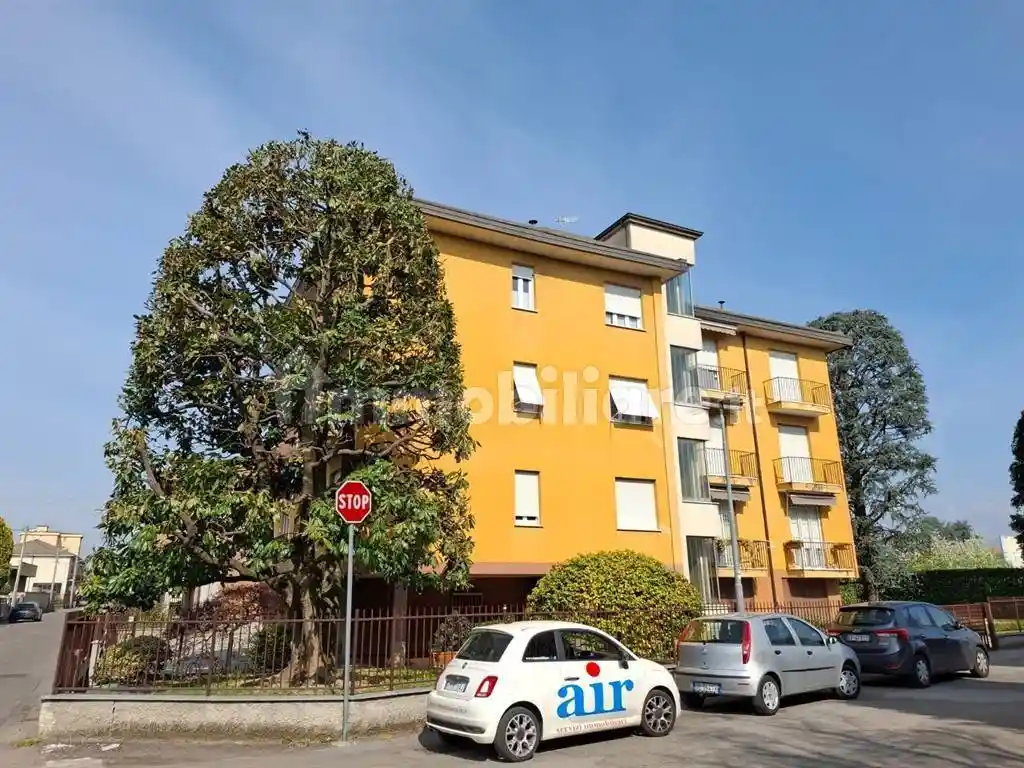 Appartamento in vendita a Meda