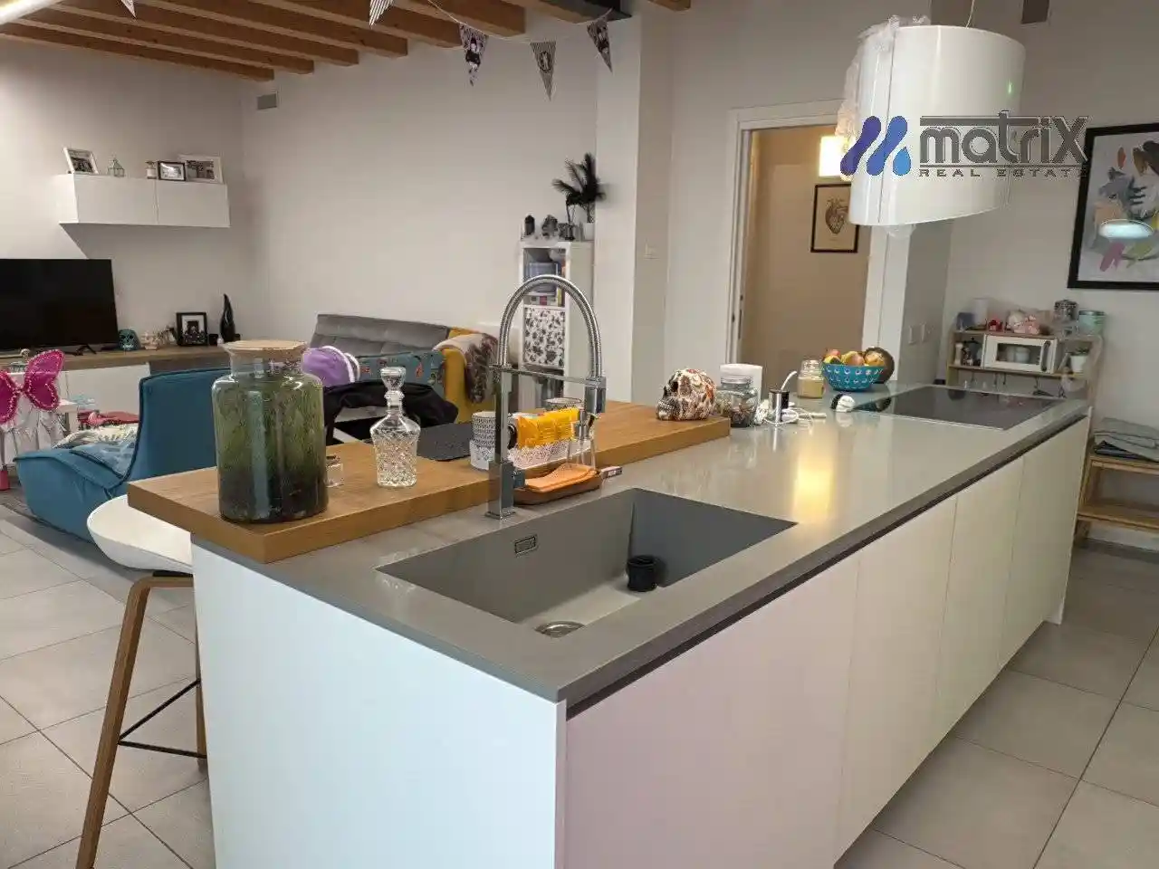 Appartamento in vendita a Due Carrare