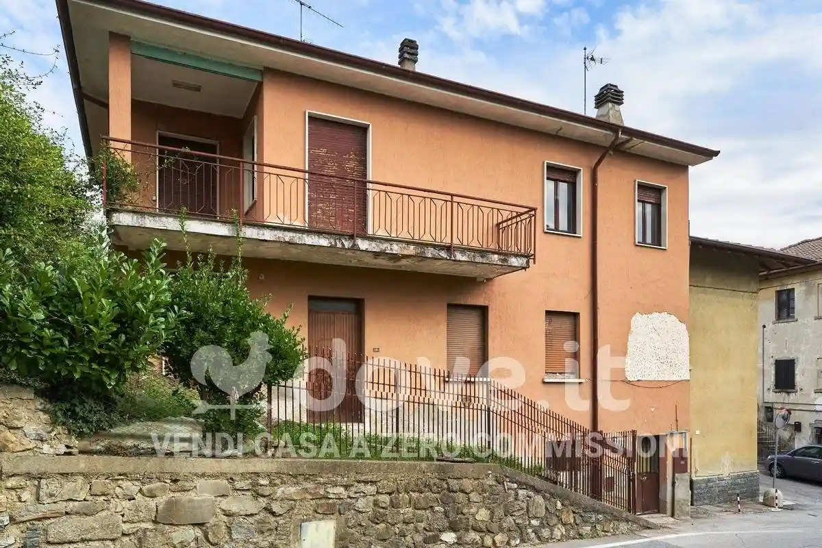 Appartamento in vendita a Merone