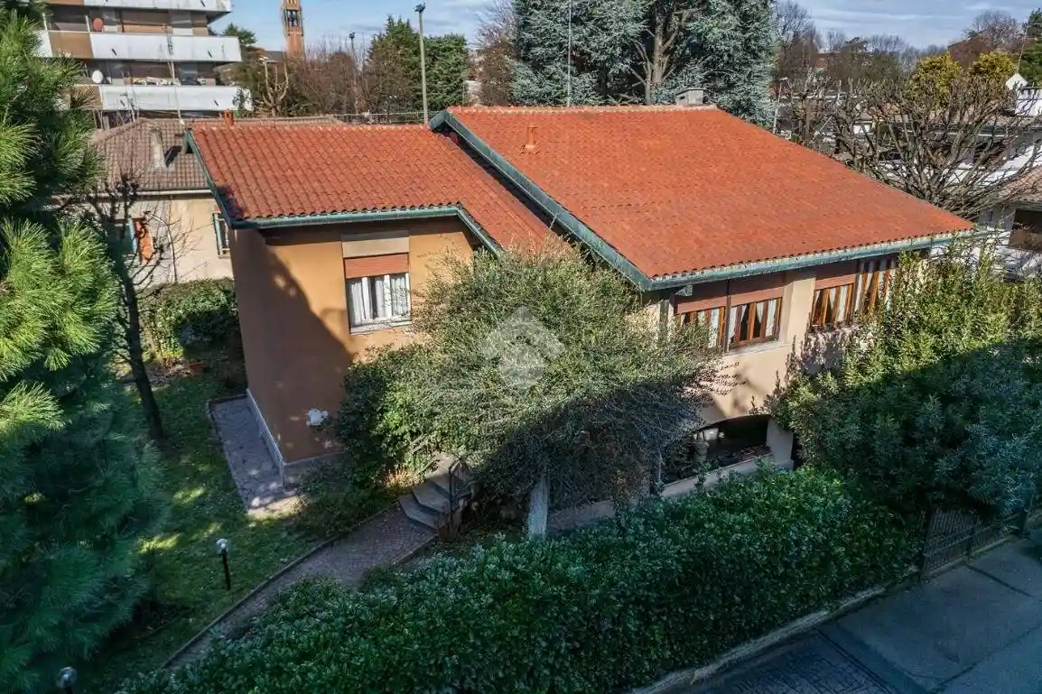 Villa in vendita a Castellanza