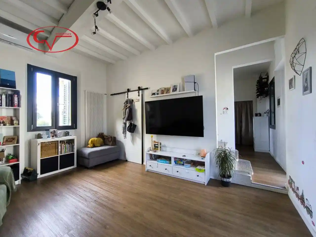 Casa indipendente in vendita a Figline e Incisa Valdarno