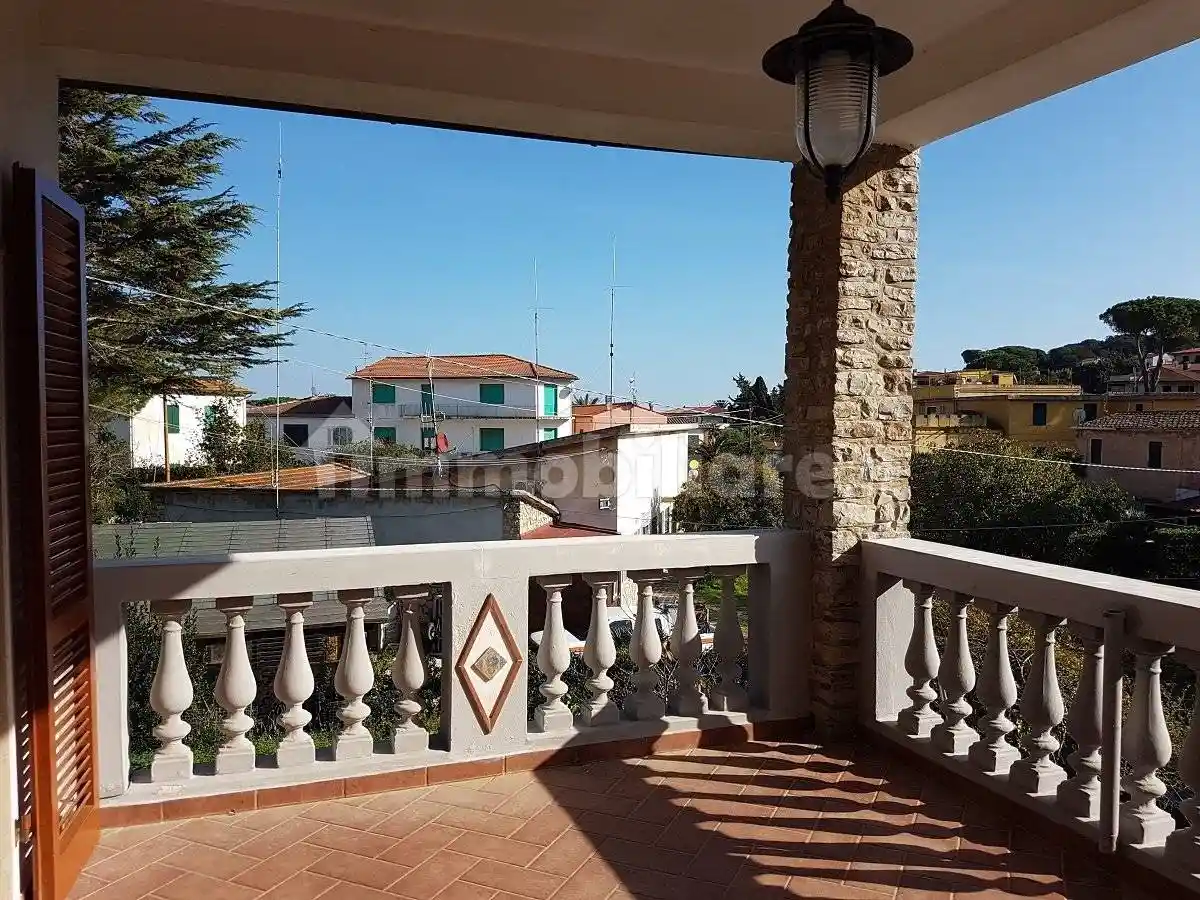 Appartamento in vendita a Rio