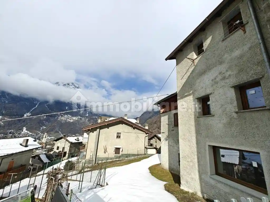 Villa in vendita a Caspoggio