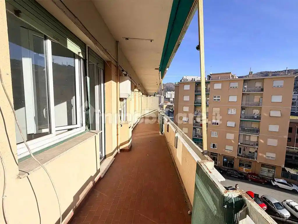 Appartamento in vendita a Genova