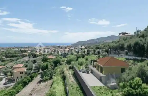 Villa in vendita a Diano Castello