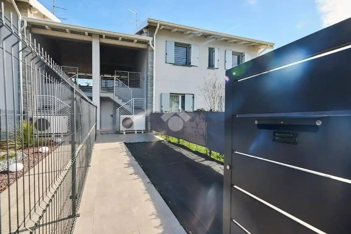 Villa in vendita a Spino d'Adda