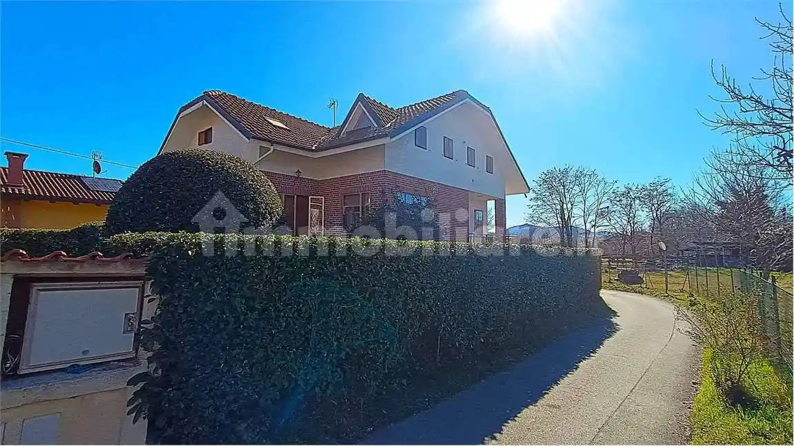 Villa in vendita a Almese