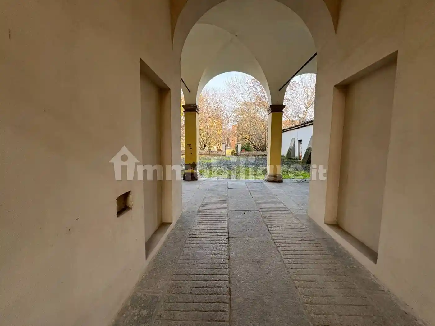 Appartamento in vendita a Piacenza