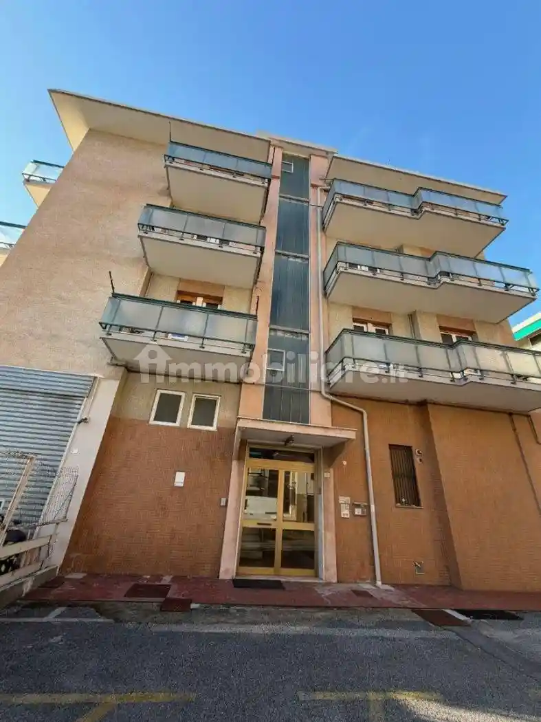 Appartamento in vendita a Pietra Ligure