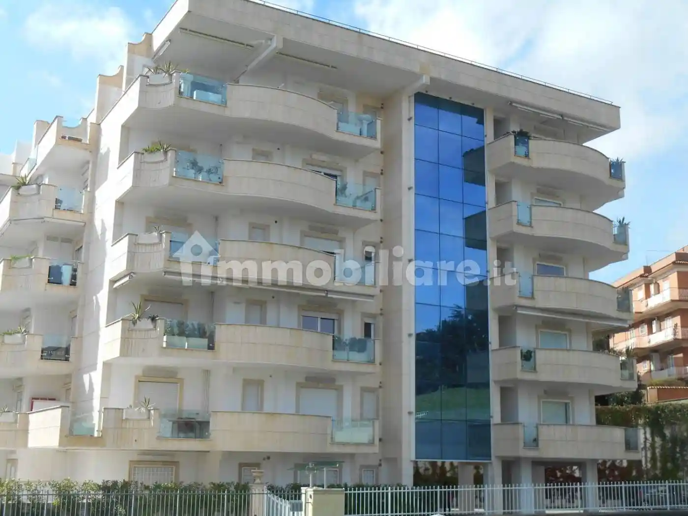 Appartamento in vendita a Pomezia