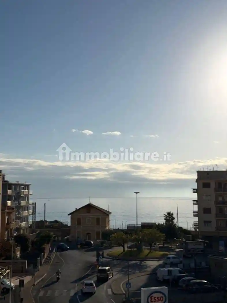 Appartamento in vendita a Pietra Ligure