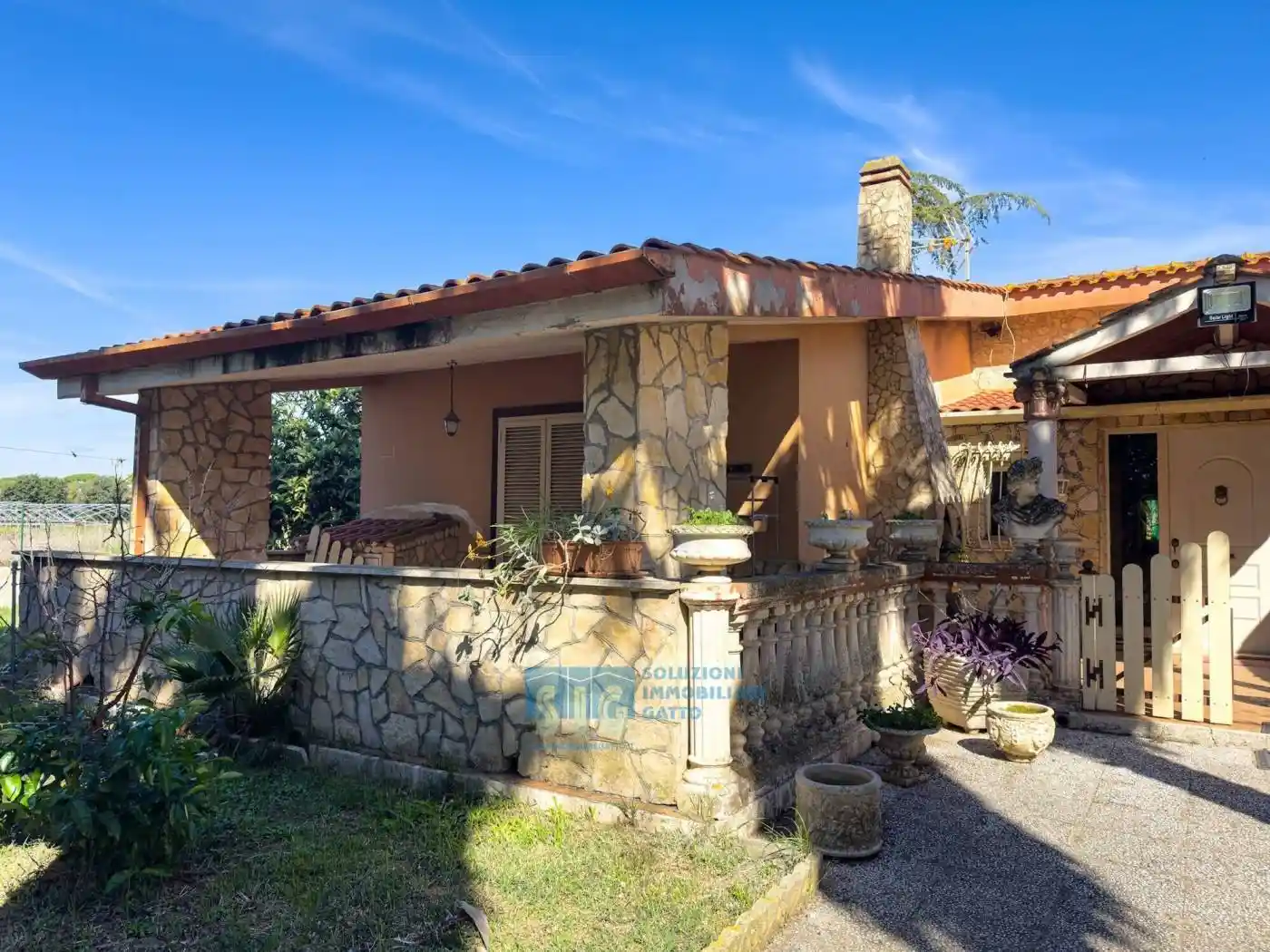 Villa in vendita a Latina