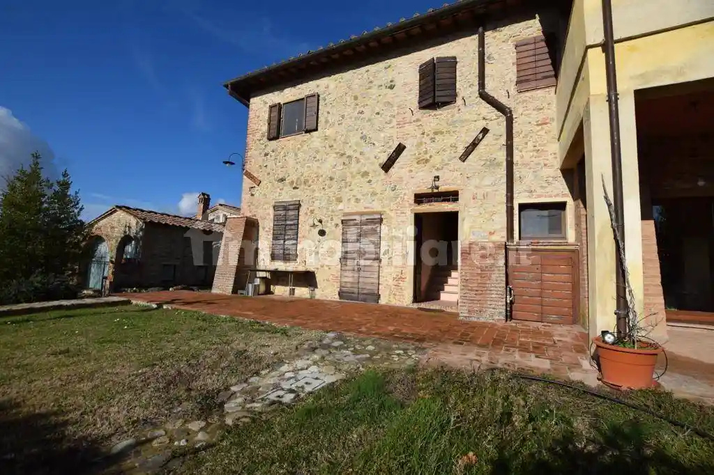 Rustico - Casale in vendita a Gambassi Terme