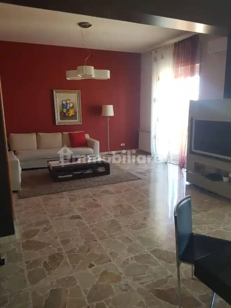 Appartamento in affitto a Caltagirone