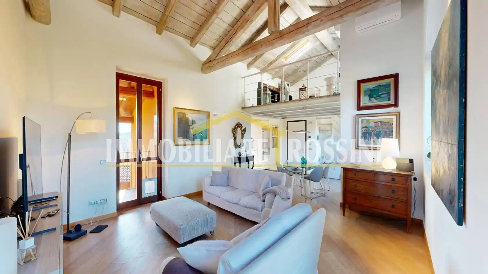 Appartamento in vendita a Varese