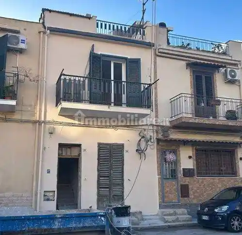 Appartamento in vendita a Palermo