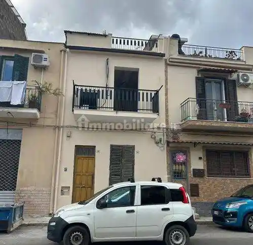 Appartamento in vendita a Palermo