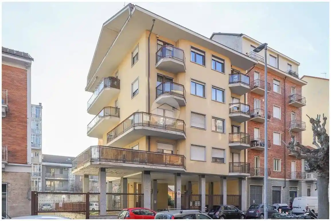 Appartamento in vendita a Torino