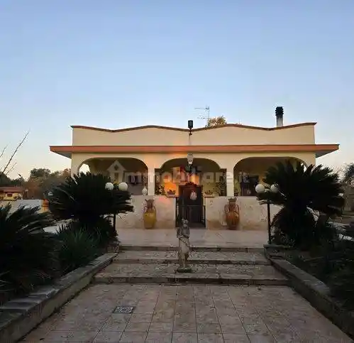 Villa in vendita a Grottaglie