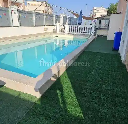 Villa in vendita a Monteparano