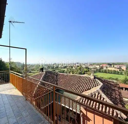 Villa in vendita a Villalvernia