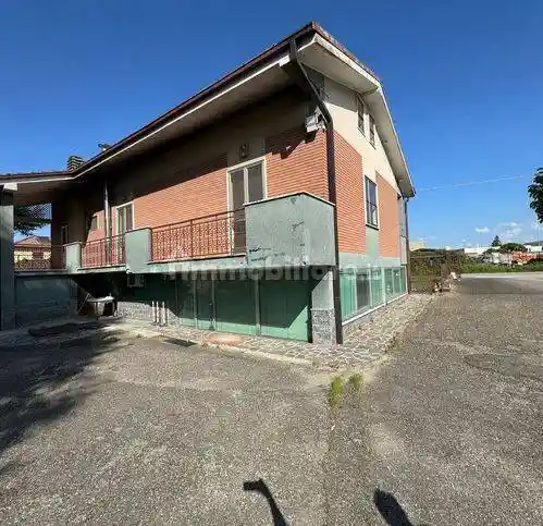 Villa in vendita a Tortona