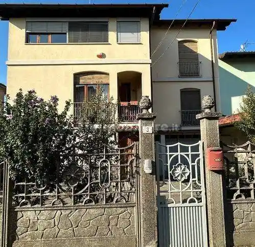 Casa indipendente in vendita a Cerreto Grue