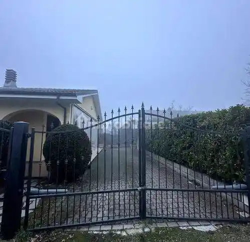 Villa in affitto a Alessandria