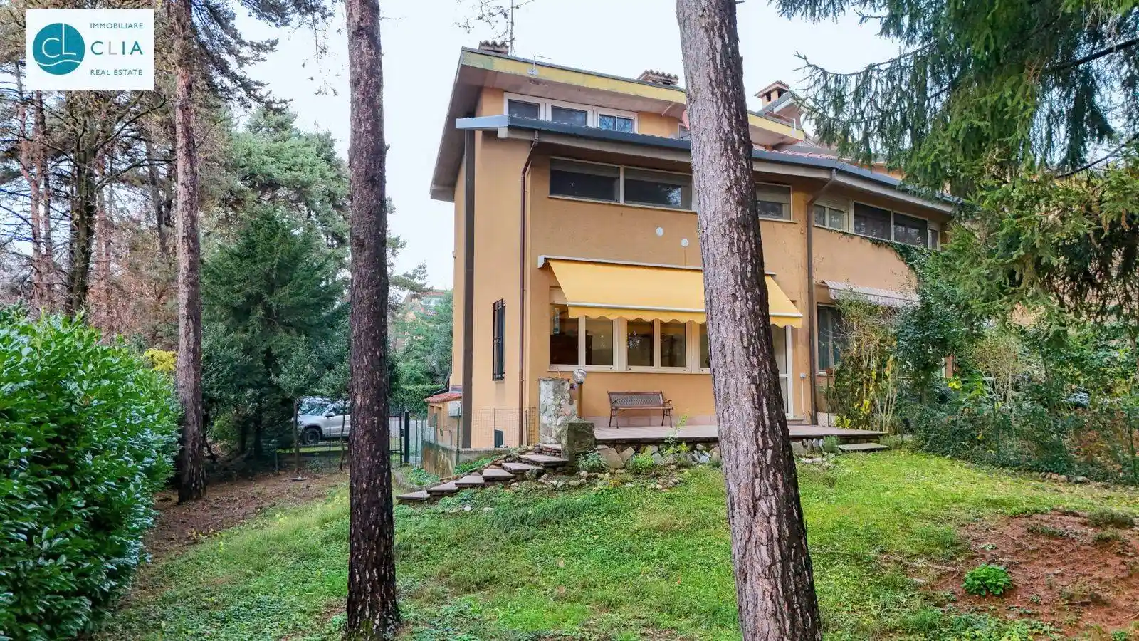 Villetta a schiera in vendita a Venegono Superiore