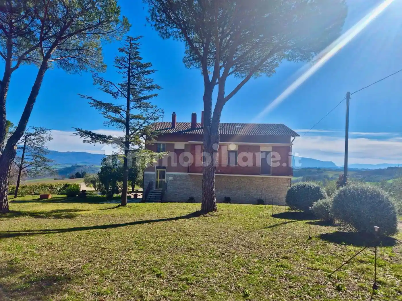 Rustico - Casale in vendita a Todi