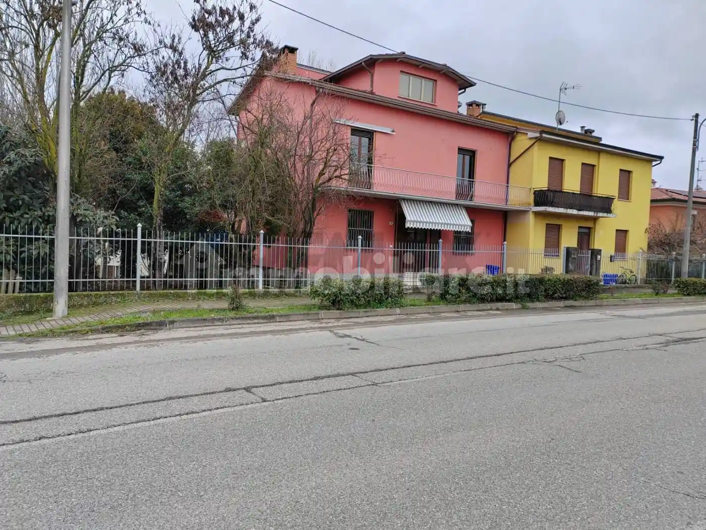 Casa indipendente in affitto a Fontevivo