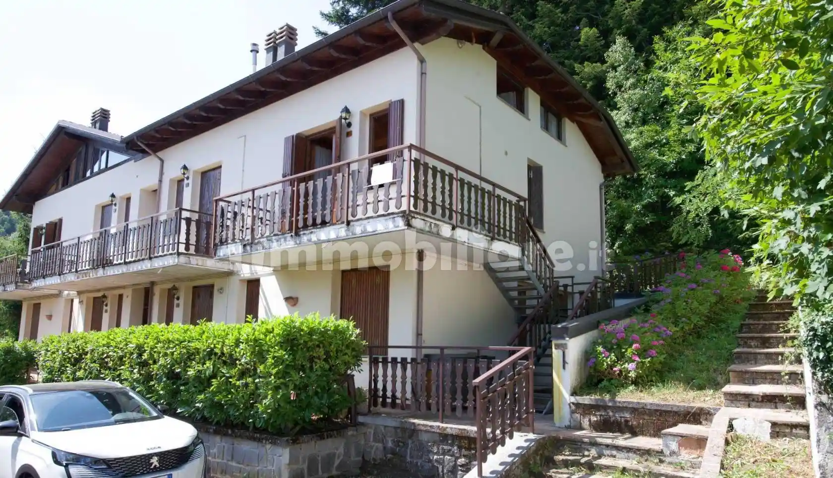 Appartamento in vendita a Lizzano in Belvedere