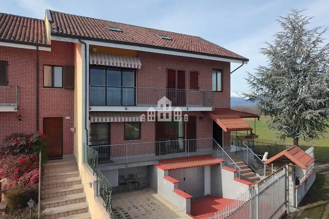 Villetta a schiera in vendita a San Giusto Canavese