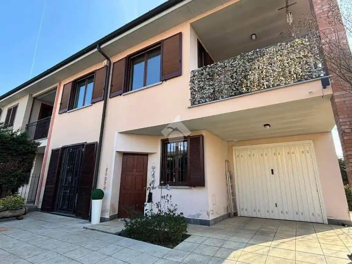 Villetta a schiera in vendita a Gerenzago