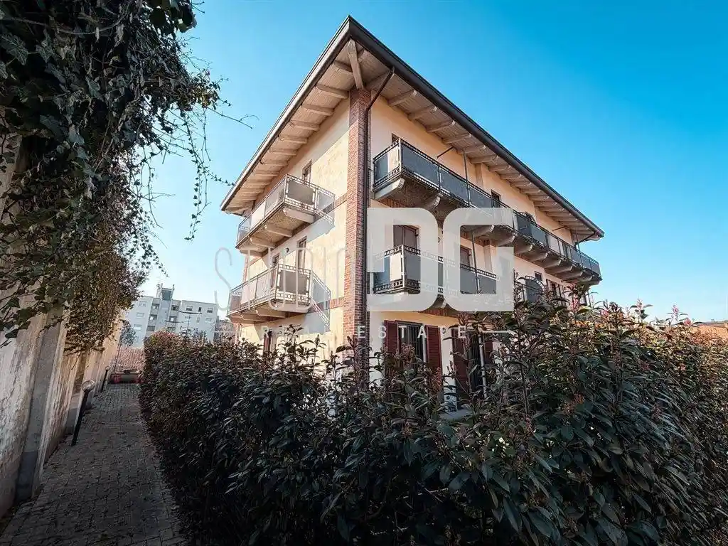 Appartamento in vendita a Bovisio-Masciago