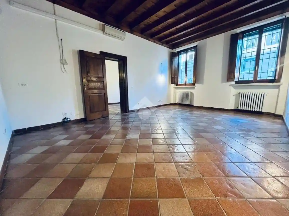 Appartamento in affitto a Mantova