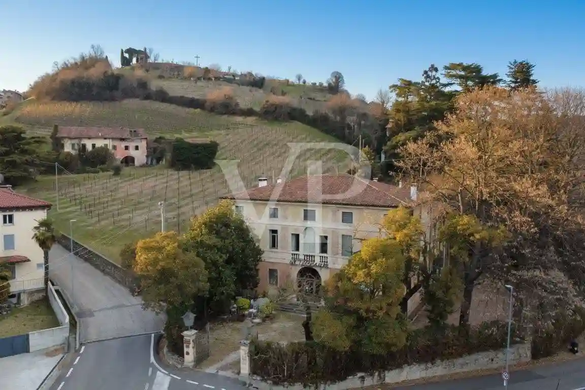 Palazzo - Edificio - foto 2