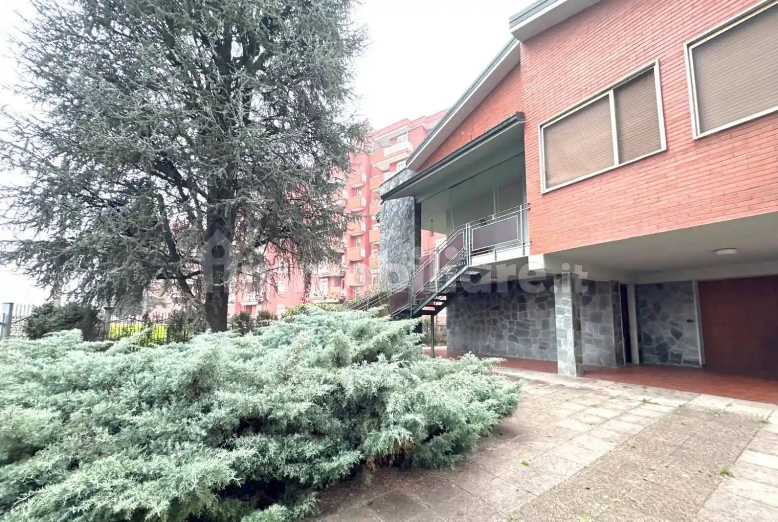 Villa in vendita a Opera