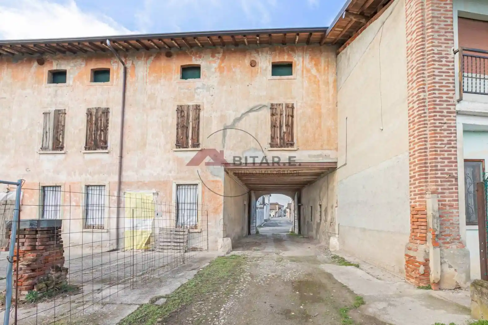 Rustico - Casale in vendita a Longhena