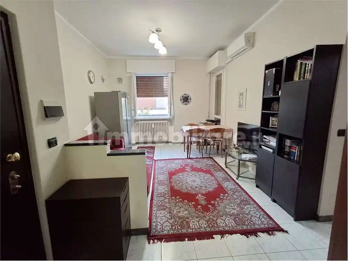 Appartamento in vendita a Locate di Triulzi