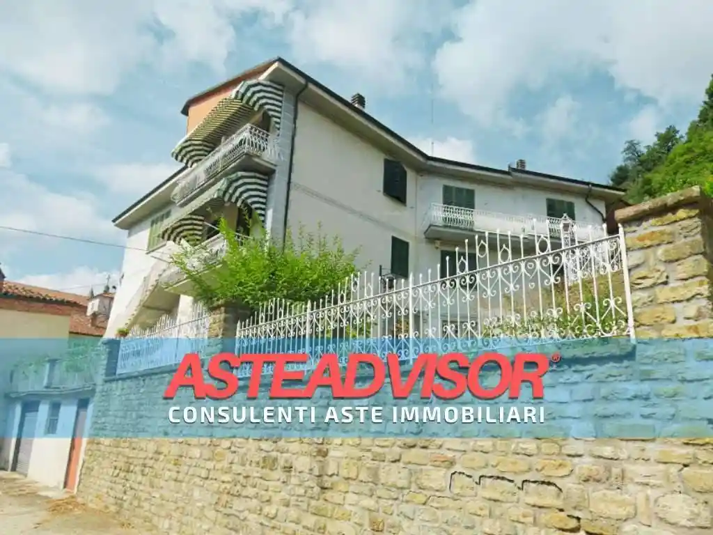 Appartamento in vendita a Vesime