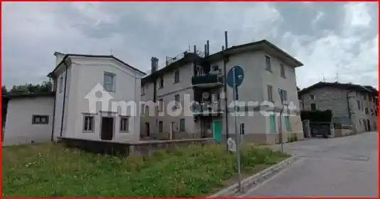 Appartamento in vendita a Almenno San Bartolomeo